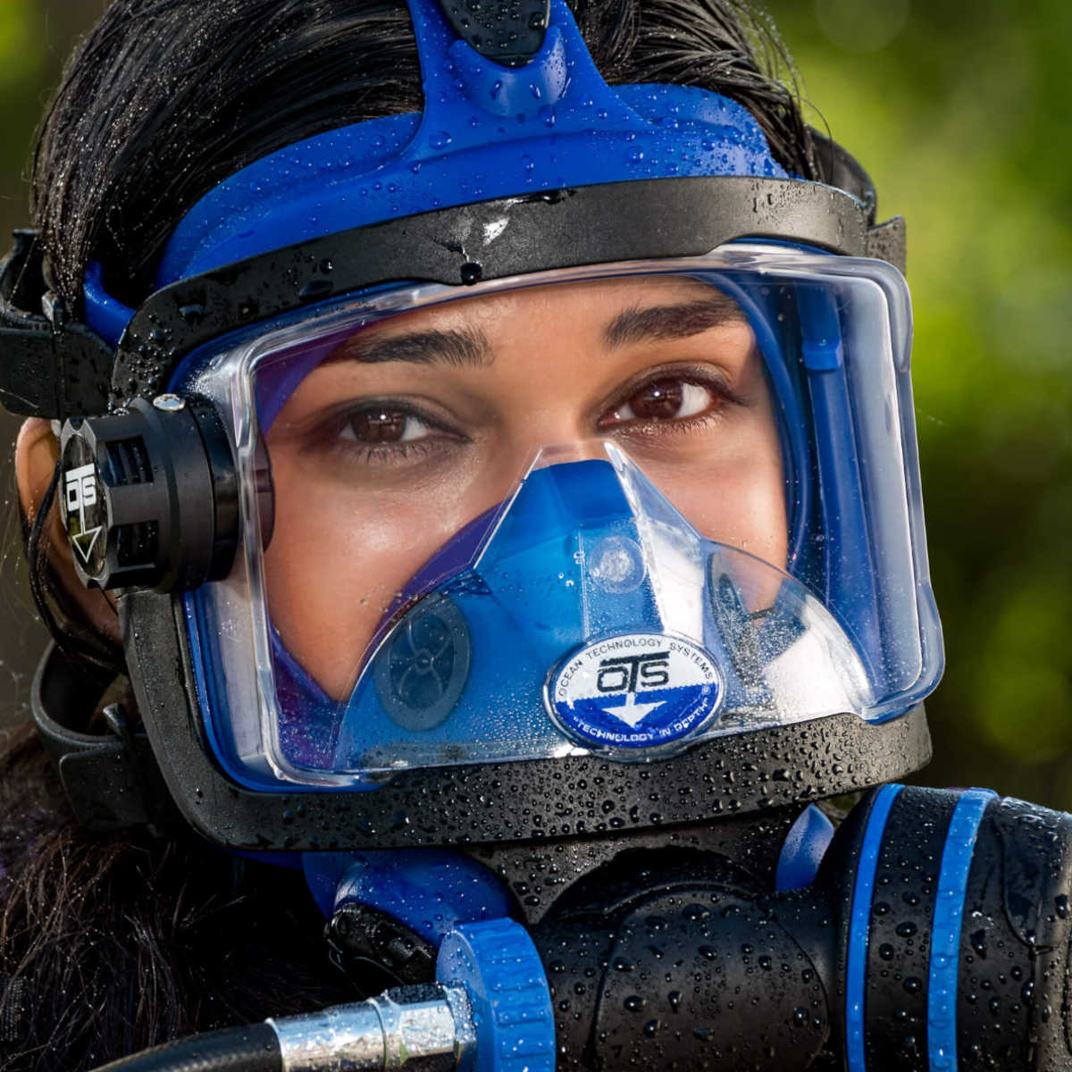 Full Face Mask Scuba Diver